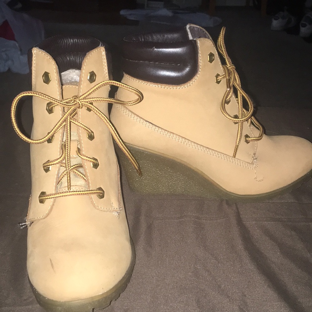 Sketchers booties